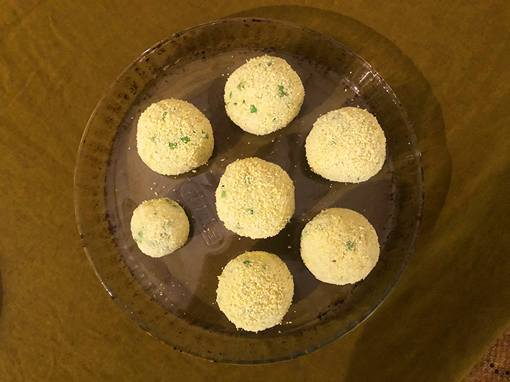 Boulettes de riz avant cuisson